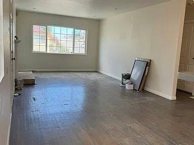 2BR/2BA Duplex on Fleetwood Dr · San Bruno photo 3