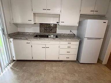 3BR/1BA Single Family House on Cottonwood St · Vacaville photo 2