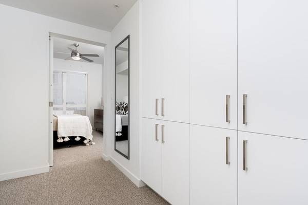 Apartments on South L Street · Pleasanton photo 3