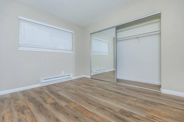 2BR/2BA Apartment on Stokes Street · San Jose photo 3