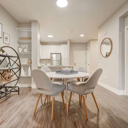 2BR/2BA Apartment on Ryland St. · San Jose photo 2