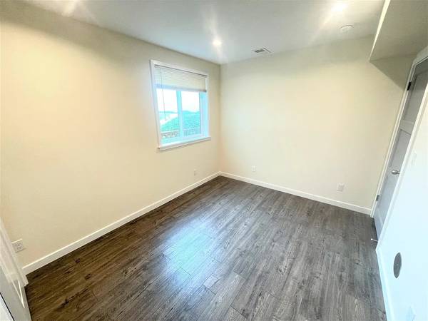3BR/2BA Apartment · San Francisco photo 4