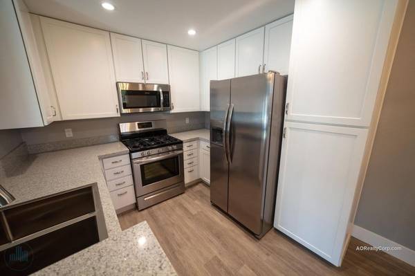 2BR/2BA Apartment on Hopper Ave · Santa Rosa photo 4