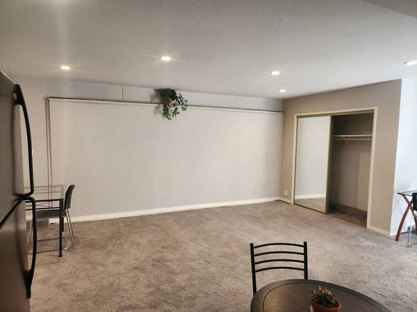 0BR/1BA Duplex on Taurus Dr · San Mateo photo 5