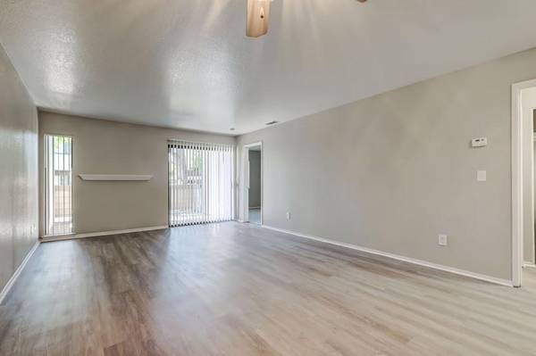 1BR/1BA Apartment on James Donlon Blvd · Antioch photo 2