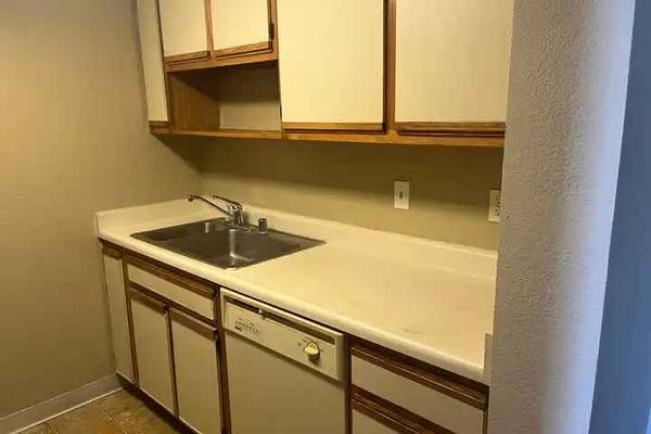 16006 E 14th St San Leandro, CA 94578 photo 2