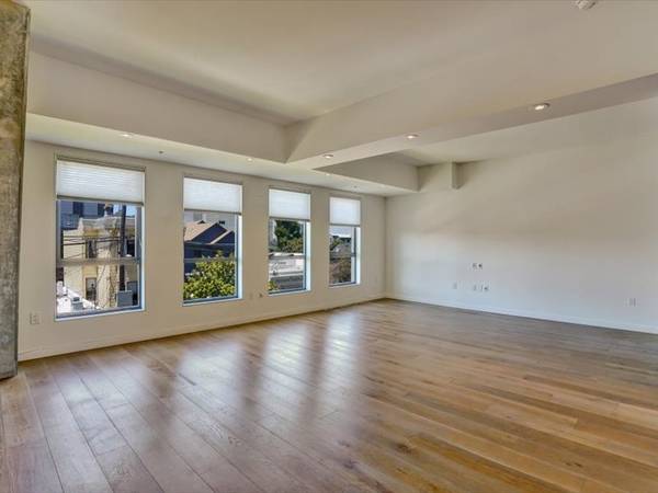3BR/3BA Condo on Bryant Street · San Francisco photo 2