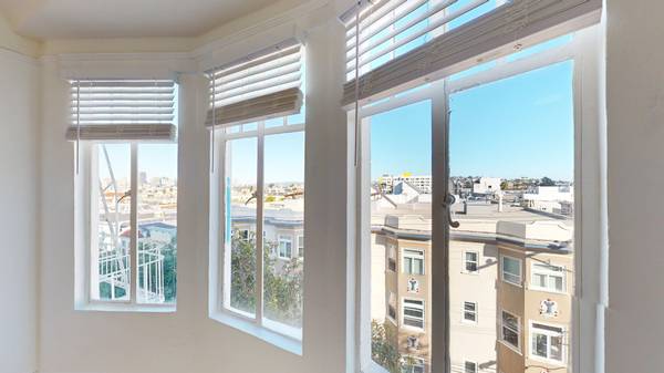 3272 21st St San Francisco, CA 94110 photo 3