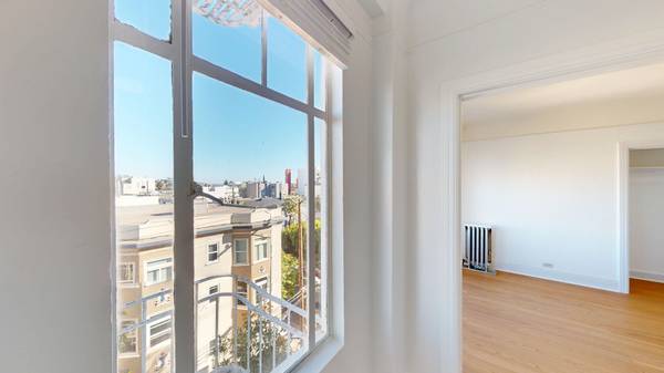 3272 21st St San Francisco, CA 94110 photo 5