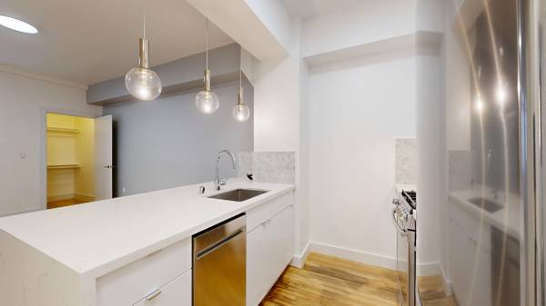 Apartments on Post St - 5 · San Francisco photo 3