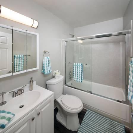 3BR/2BA Apartment on Gading Road · Hayward photo 4