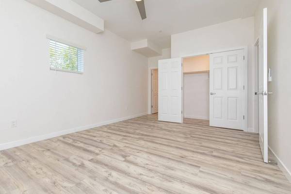 1BR/1BA Apartment on Schmidt Lane · El Cerrito photo 3