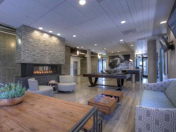 1BR/1BA Apartment on 3rd St. · San Francisco photo 3