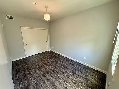 2BR/1BA Apartment · San Francisco photo 5