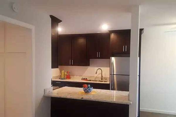 2BR/2BA Apartment on Stokes St · San Jose photo 3