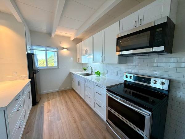 0BR/1BA Apartment on Ward St · Larkspur photo 5