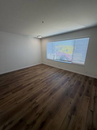 2541 Folsom St photo 3