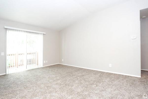 2BR/2BA Apartment on San Jose Drive · Antioch photo 2