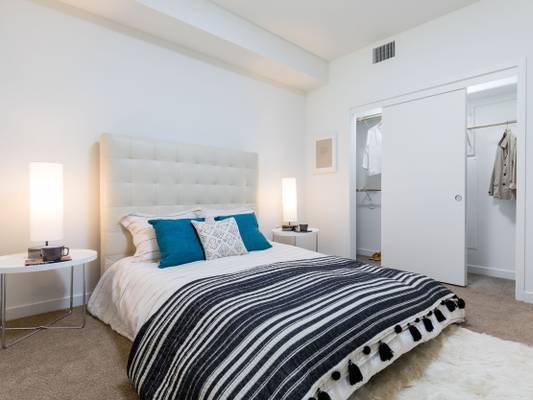 1BR/1BA Apartment on Fifth St. · Berkeley photo 5