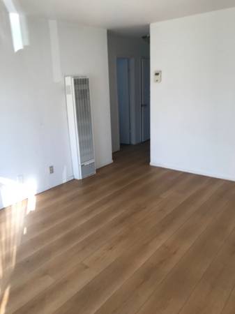 2BR/1BA Duplex · Hercules photo 3