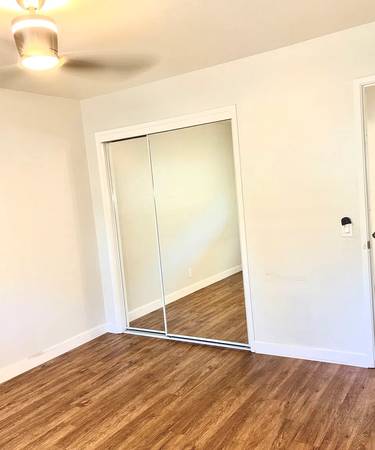 655 Mariposa Avenue Apartments photo 3