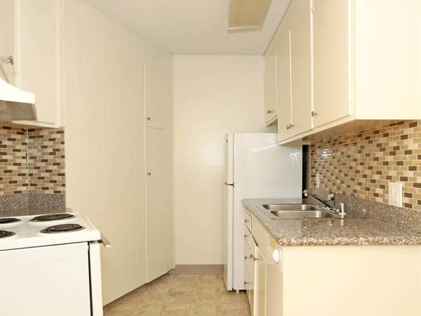 1BR/1BA Apartment on S Bernardo Avenue · Sunnyvale photo 2