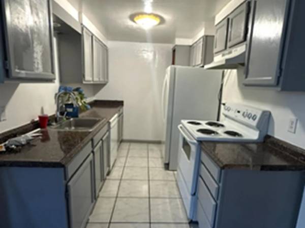 3742 McClelland St Oakland, CA 94619 photo 2