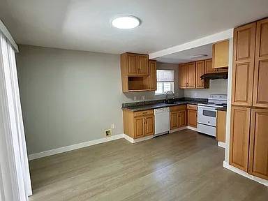 2BR/1BA Apartment on Ellsworth St · Fremont photo 3