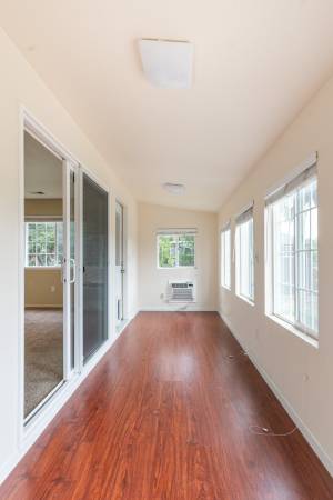 3BR/2BA Duplex · Oakland photo 4