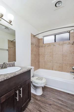 1BR/1BA Apartment · San Francisco photo 4