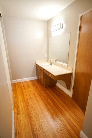 2BR/1BA Apartment on Martin Luther King · Berkeley photo 4