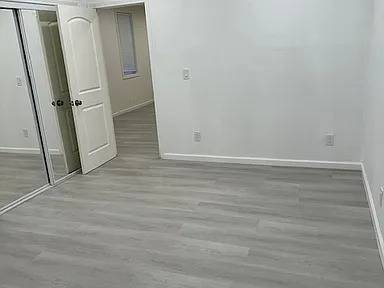 1BR/1BA Single Family House on E 14th St · San Leandro photo 4
