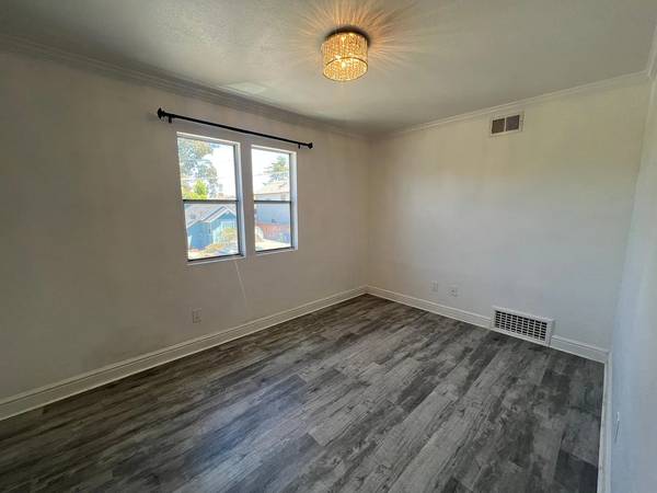 1BR/1BA Apartment on E Cliff Dr · Santa Cruz photo 5