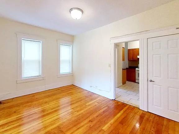 1BR/1BA Apartment · Redwood City photo 2