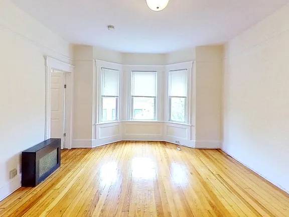 1BR/1BA Apartment · Redwood City photo 3