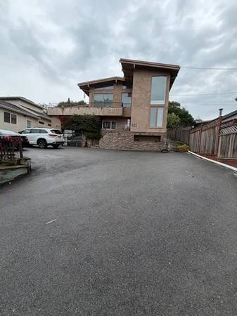 2BR/2BA Single Family House on Santa Marguarita Dr · Aptos