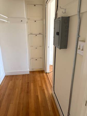 0BR/1BA Apartment on Valley Street · San Francisco photo 5