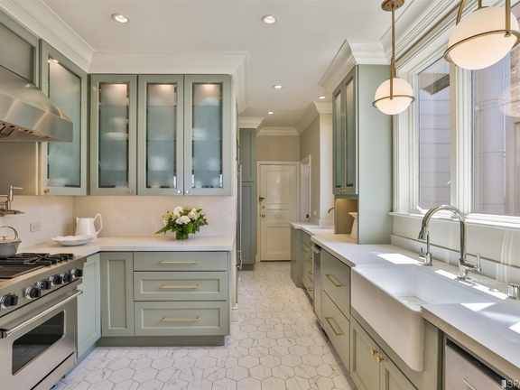 1BR/1BA Apartment · San Francisco photo 3