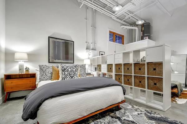 1BR/1BA Townhouse on Folsom St · San Francisco photo 4