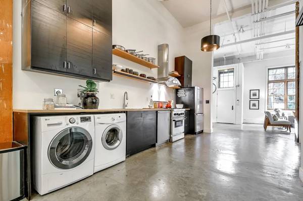 1BR/1BA Townhouse on Folsom St · San Francisco photo 5