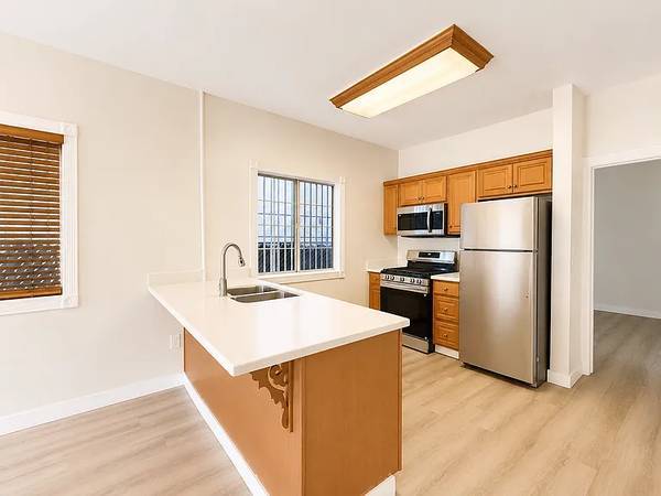 1BR/1BA Apartment · San Francisco photo 5