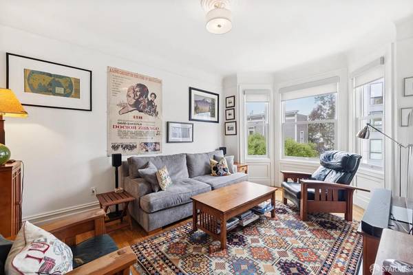 2BR/2BA Single Family House on Jackson St · San Francisco photo 2