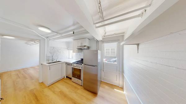 2255 Hearst photo 4