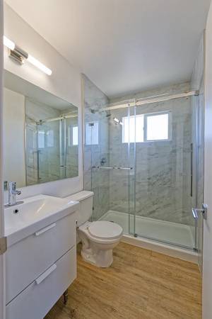 2BR/1BA Apartment · San Francisco photo 4