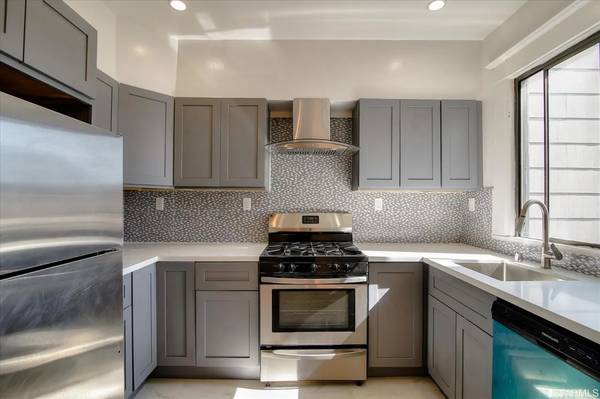1237 Vallejo Street, San Francisco, CA 94109 photo 5