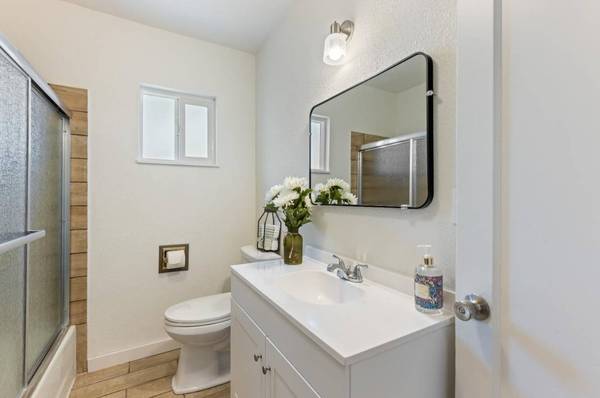 1BR/1BA Apartment · San Francisco photo 4