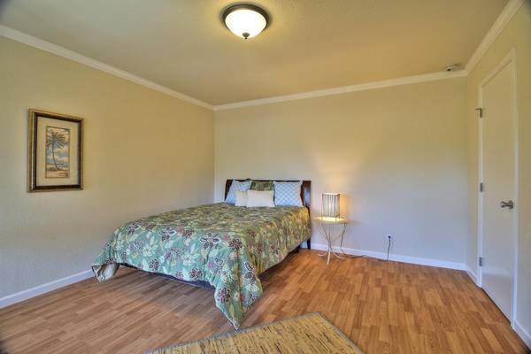 1BR/1BA Townhouse on Palo Verde Ter · Santa Cruz photo 5