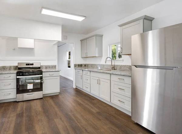 1BR/1BA Apartment · San Francisco photo 2
