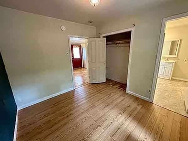 1BR/1BA Apartment · San Francisco photo 2