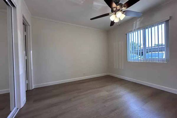 1BR/1BA Apartment · Woodside photo 3